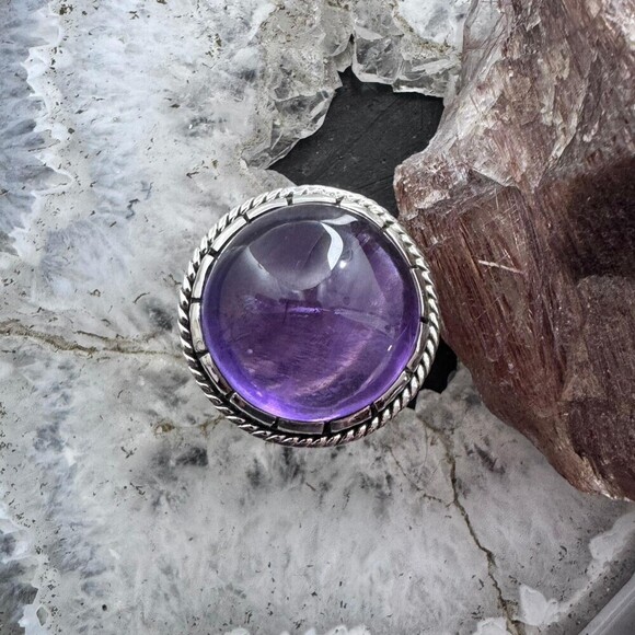 Sterling Southwestern Style Round Amethyst Decorated Ring Size 8.75 For Women - Picture 2 of 10